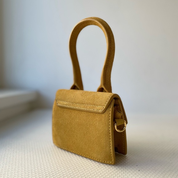 Fashion Jacquemus Yellow Suede Mini Bag ⭐️⭐️⭐️⭐️ - Picture 3 of 12